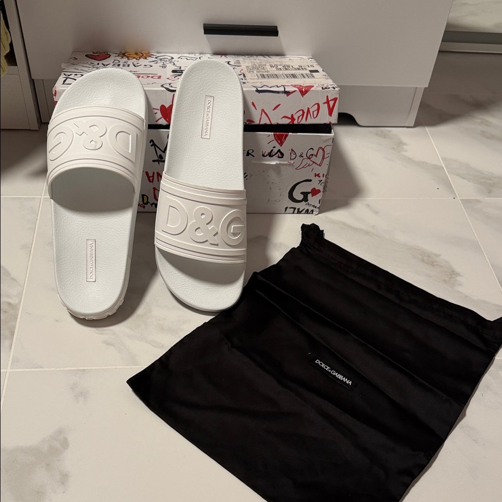 Dolce & Gabbana White D&G Embossed Slides